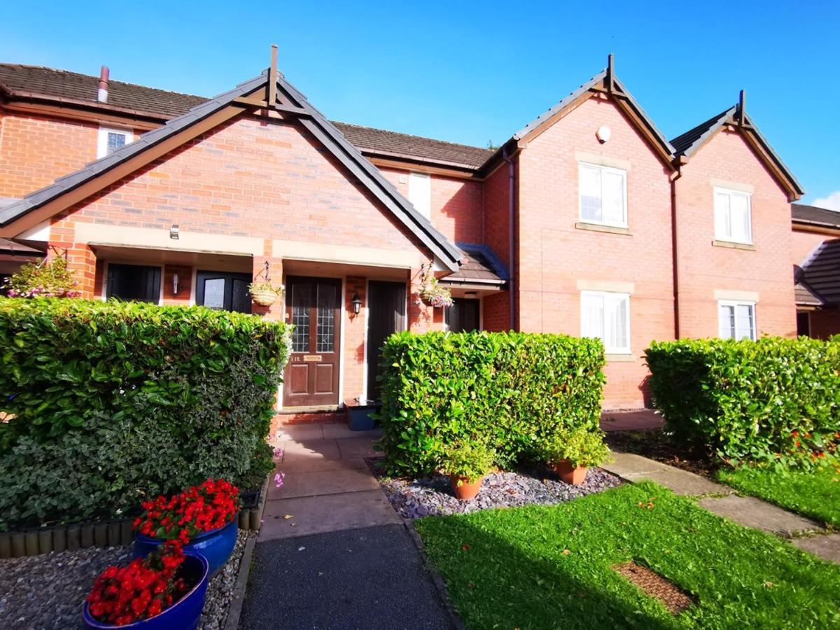 The Roman Retreat Apartment Chester Exterior photo